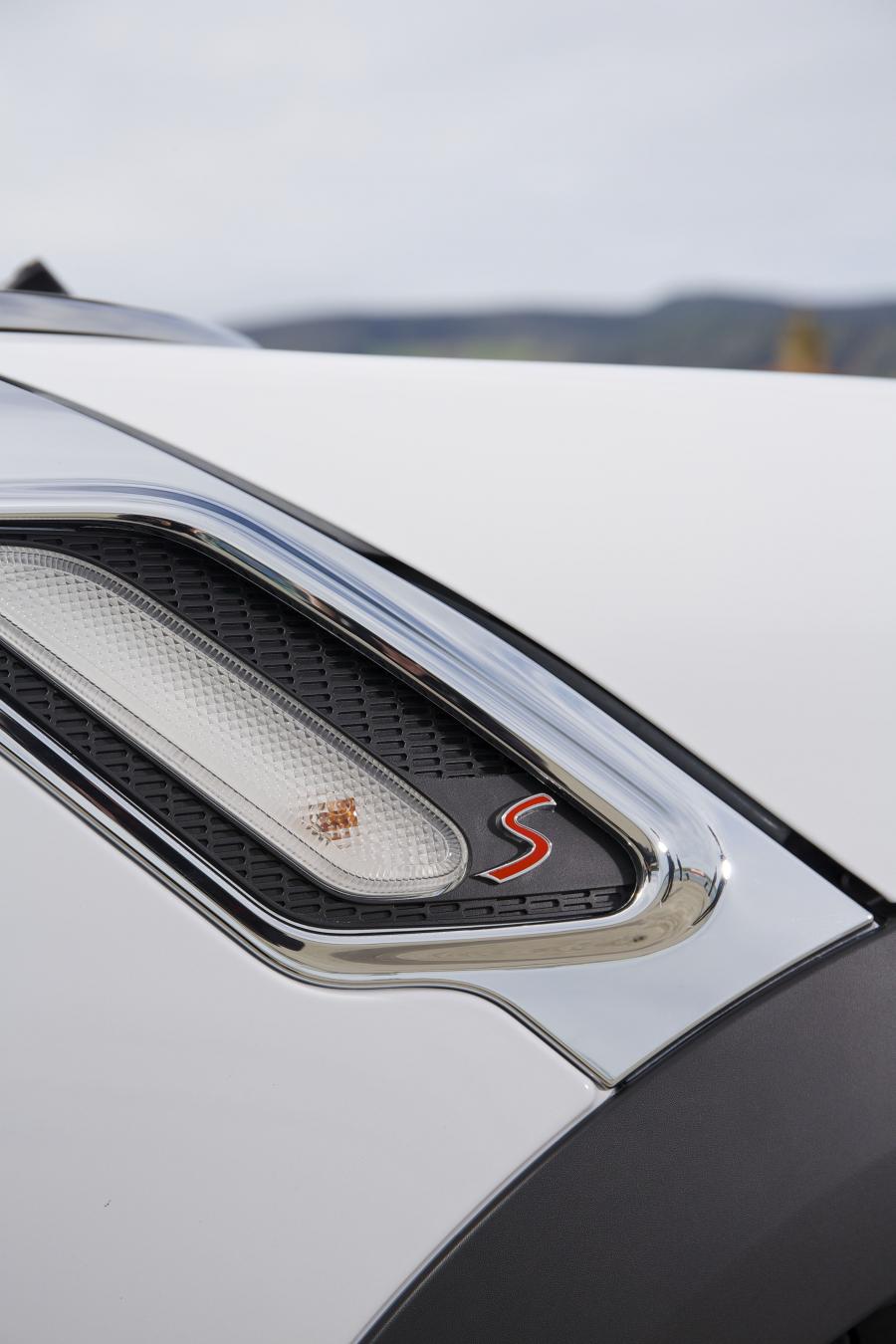  Mini Paceman Cooper S 2013 года  (UK) (фото 124 из 177)